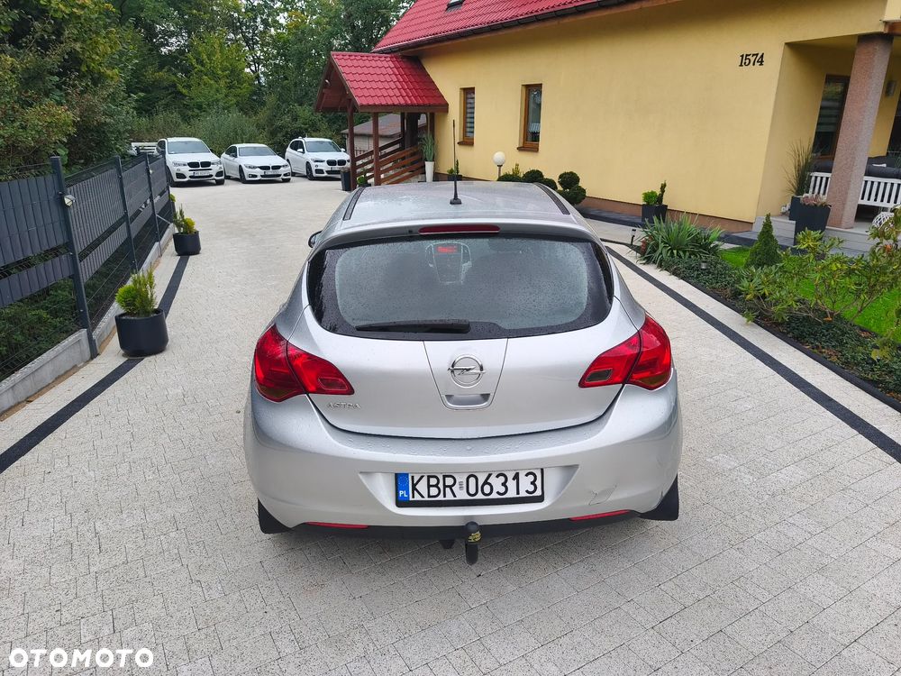 Opel Astra 1.6 Active - 8
