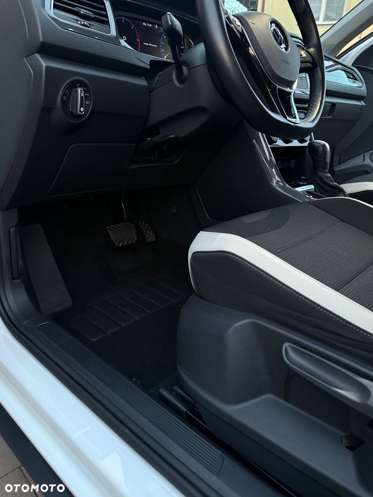 Volkswagen T-Roc 2.0 TDI SCR 4MOTION DSG Sport - 21