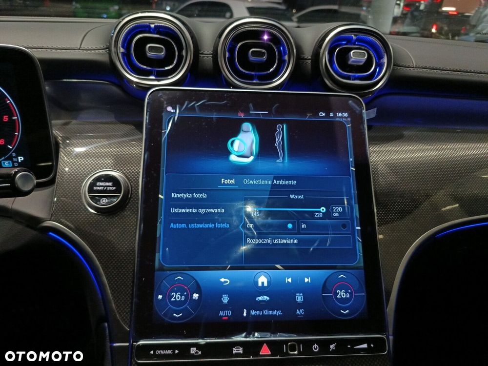 Mercedes-Benz GLC - 25