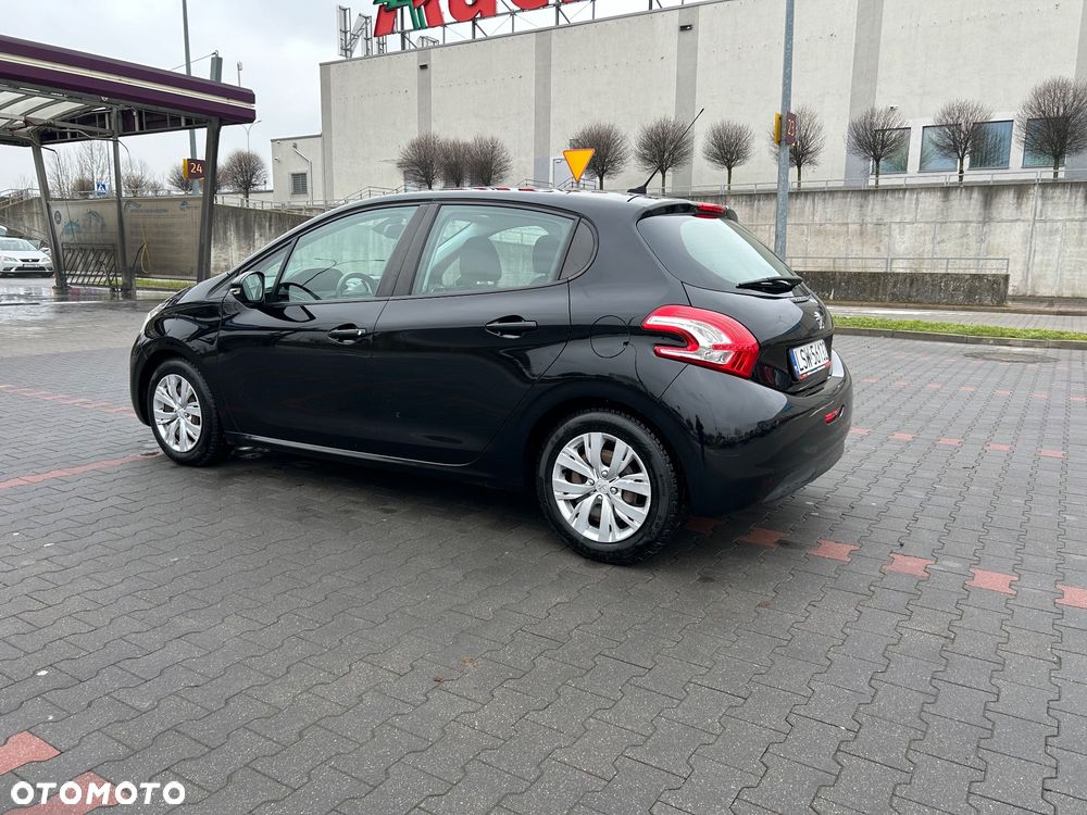 Peugeot 208 1.6 e-HDi Active STT - 6