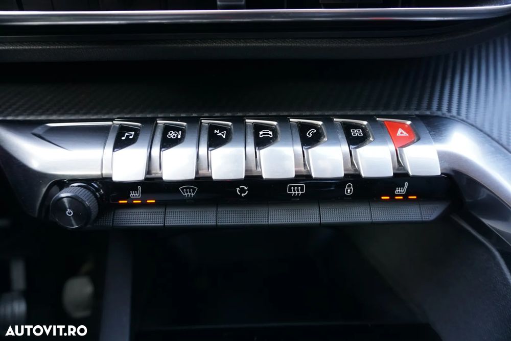 Peugeot 3008 PureTech 130 Stop & Start Active - 11