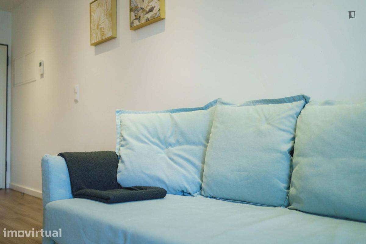Apartamento com 1 quartos - localizado em Sete Rios Lisbon - Grande imagem: 5/18