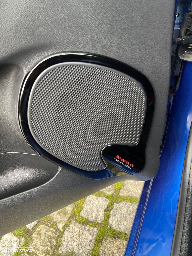 Renault Clio Sport Tourer - 11