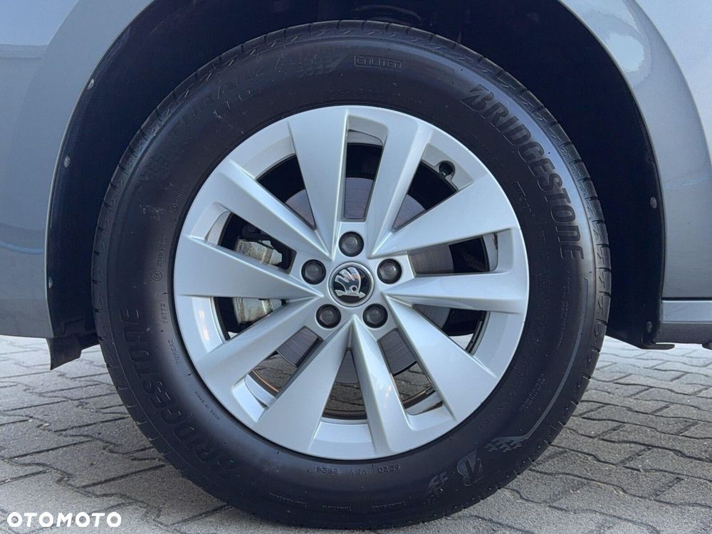 Skoda Kamiq 1.0 TSI Selection - 33