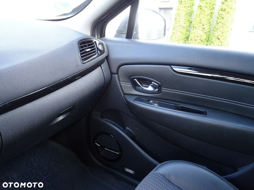 Renault Scenic ENERGY dCi 130 BOSE EDITION - 10