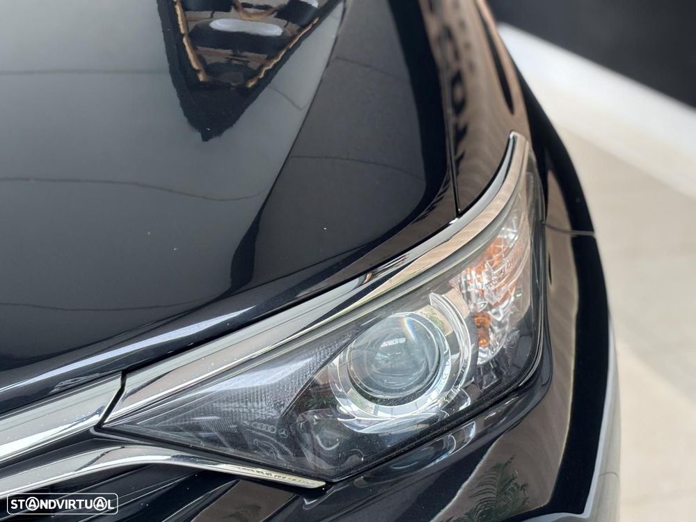 Toyota Auris Touring Sports 1.4 D-4D Active - 6