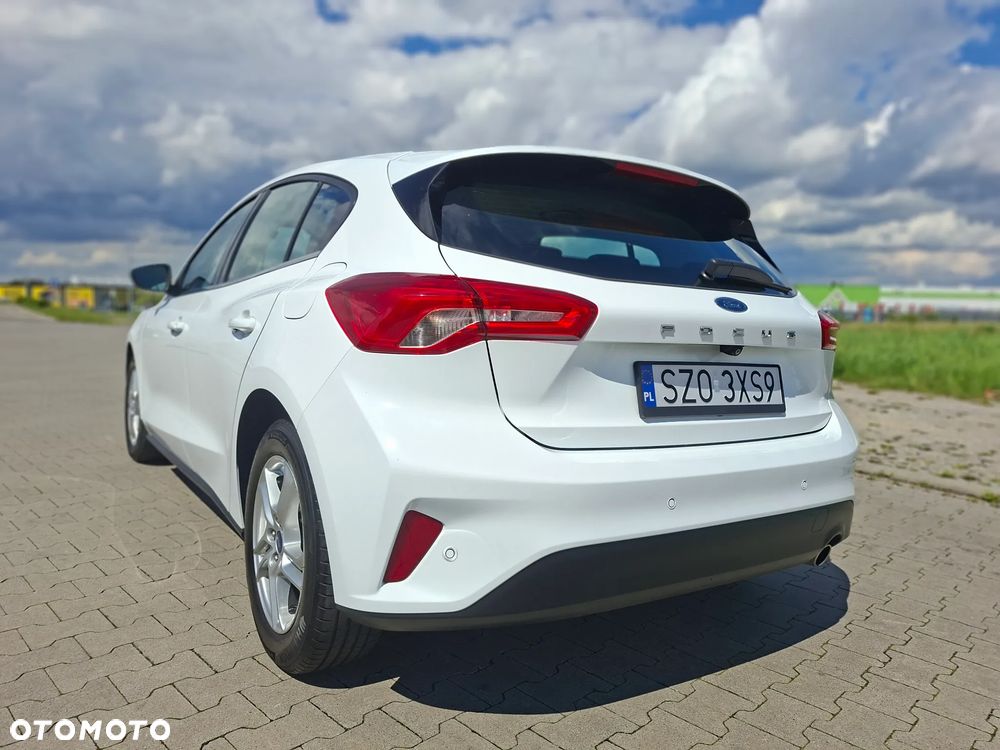 Ford Focus - 11