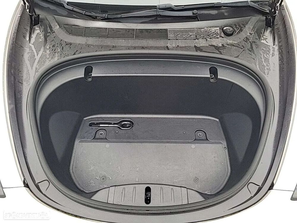 Tesla Model 3 Standard RWD Plus - 11