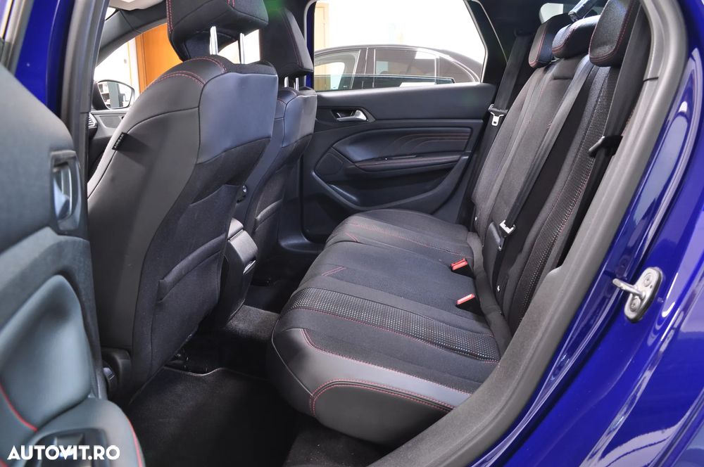 Peugeot 308 SW PureTech 130 GPF EAT8 Stop & Start GT - 8