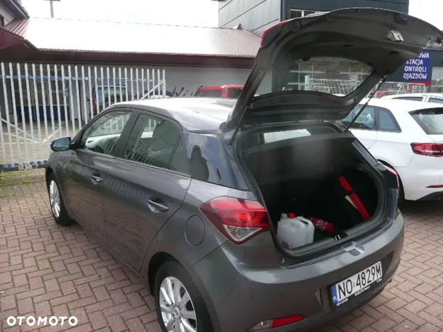 Hyundai i20 1.2 Classic + - 3