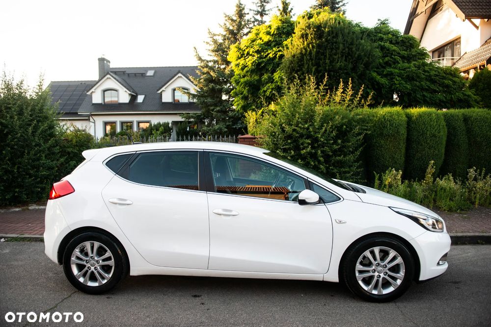Kia Ceed 1.4 CVVT Vision - 4