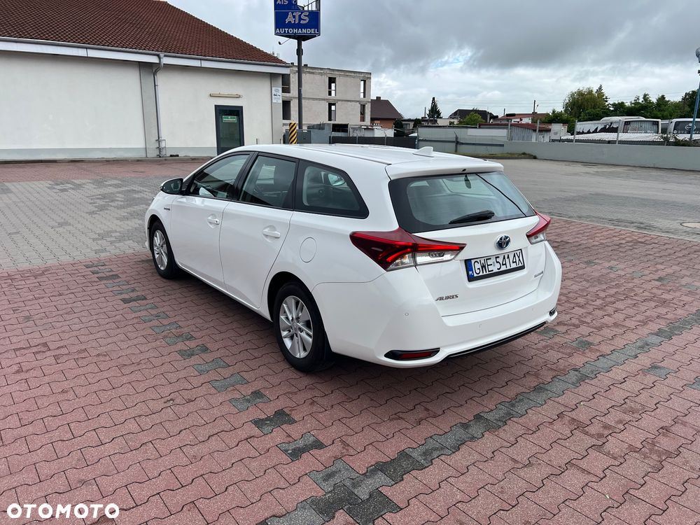 Toyota Auris Hybrid 135 Comfort - 7