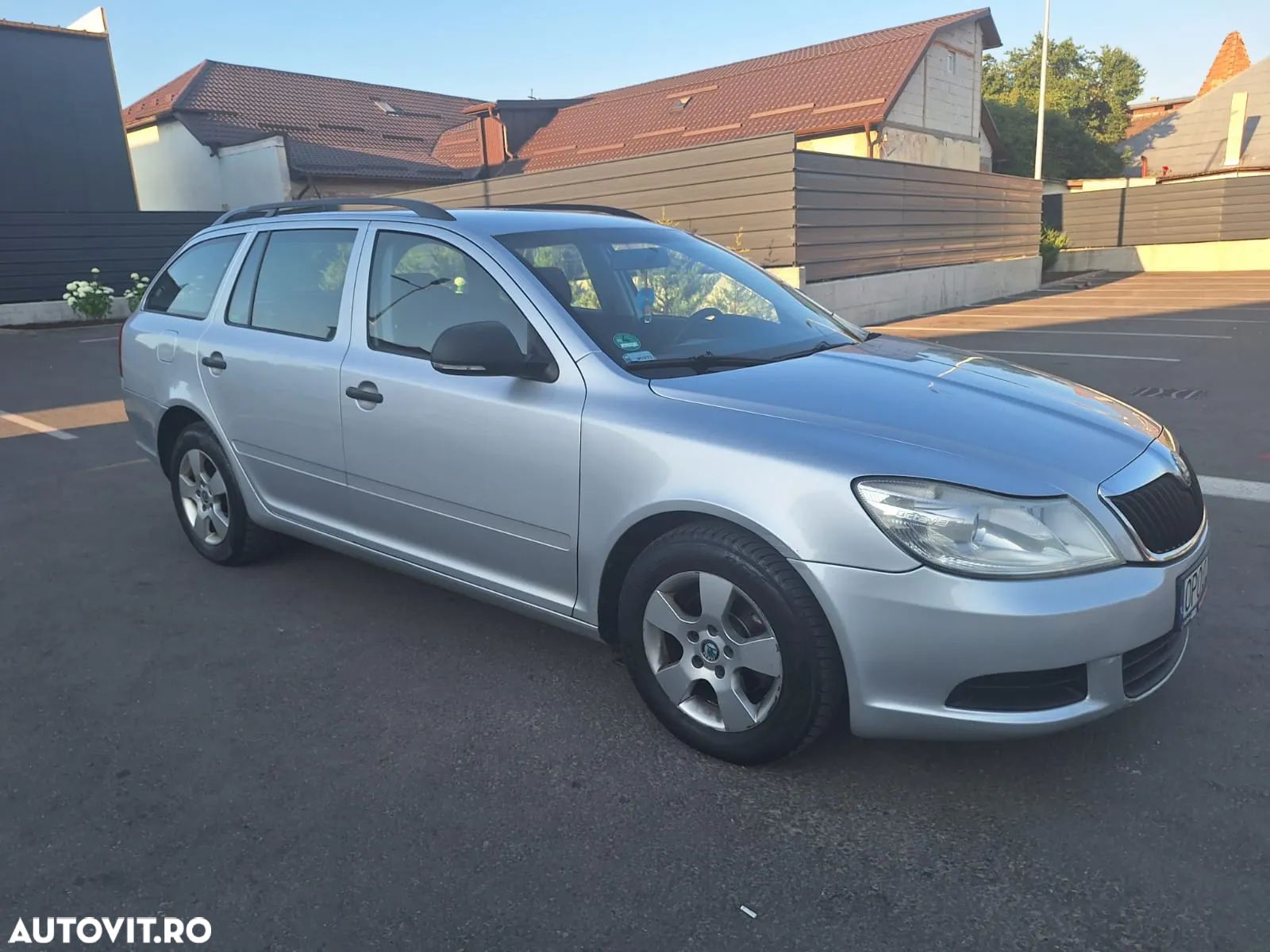 Skoda Octavia 1.6 TDI ACTIVE - 1