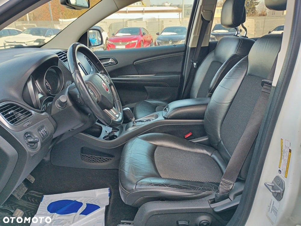 Fiat Freemont 2.0 Multijet Lounge AWD - 9