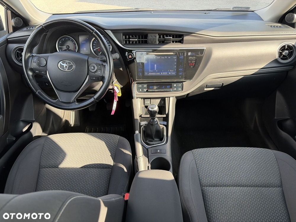 Toyota Corolla 1.6 Premium EU6 - 12
