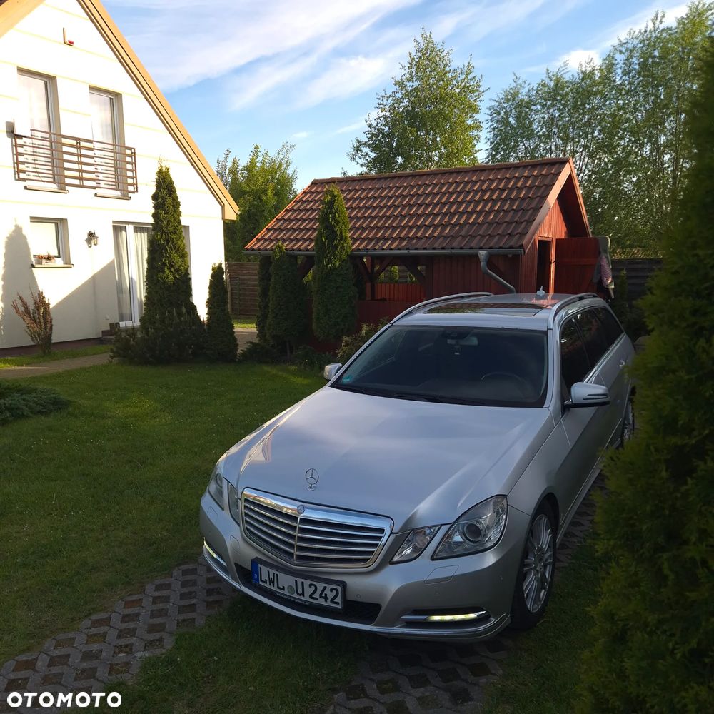 Mercedes-Benz Klasa E 220 CDI 7G-TRONIC Elegance - 9