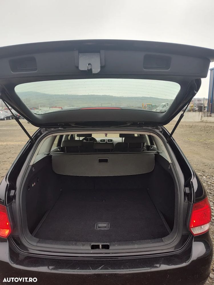 Volkswagen Golf Variant 1.6 TDI DPF Comfortline - 9