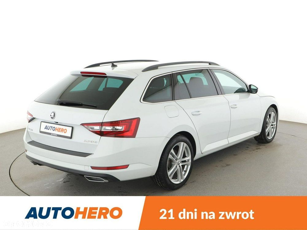 Skoda Superb 1.8 TSI Ambition DSG - 7