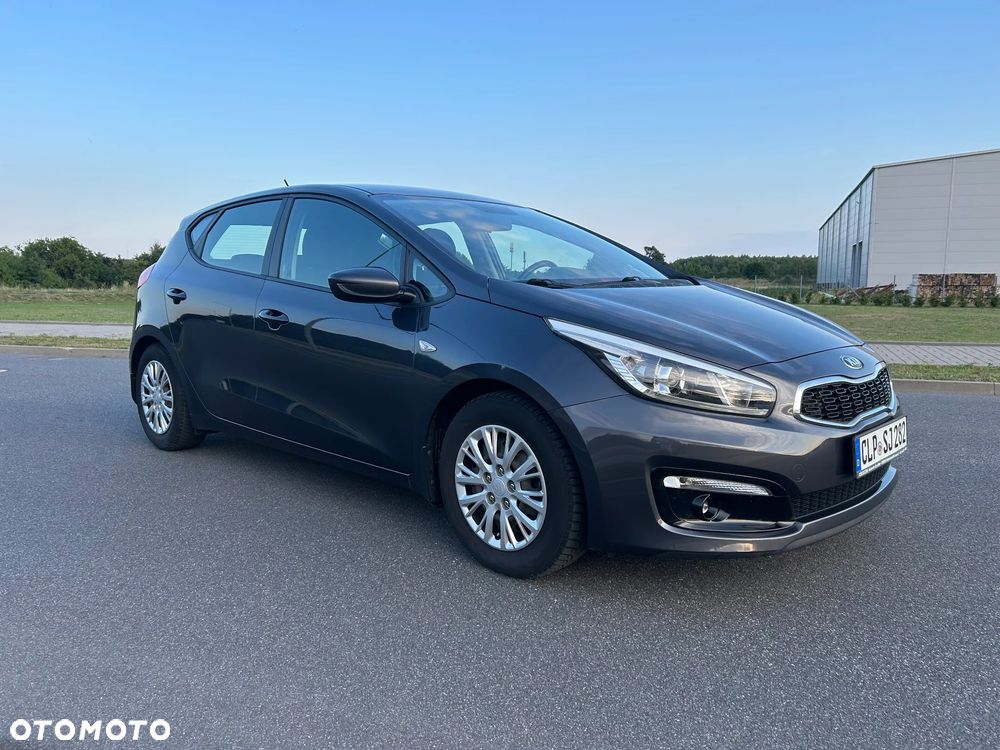Kia Ceed 1.6 CRDi M - 3
