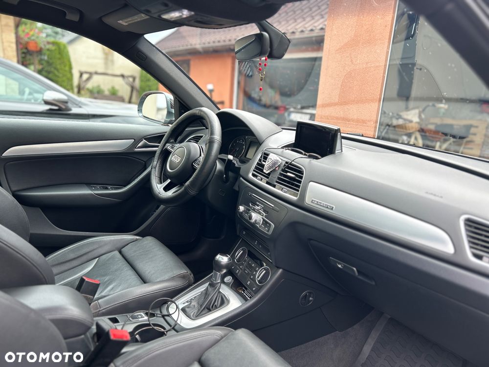 Audi Q3 2.0 TFSI Quattro Design S tronic - 4