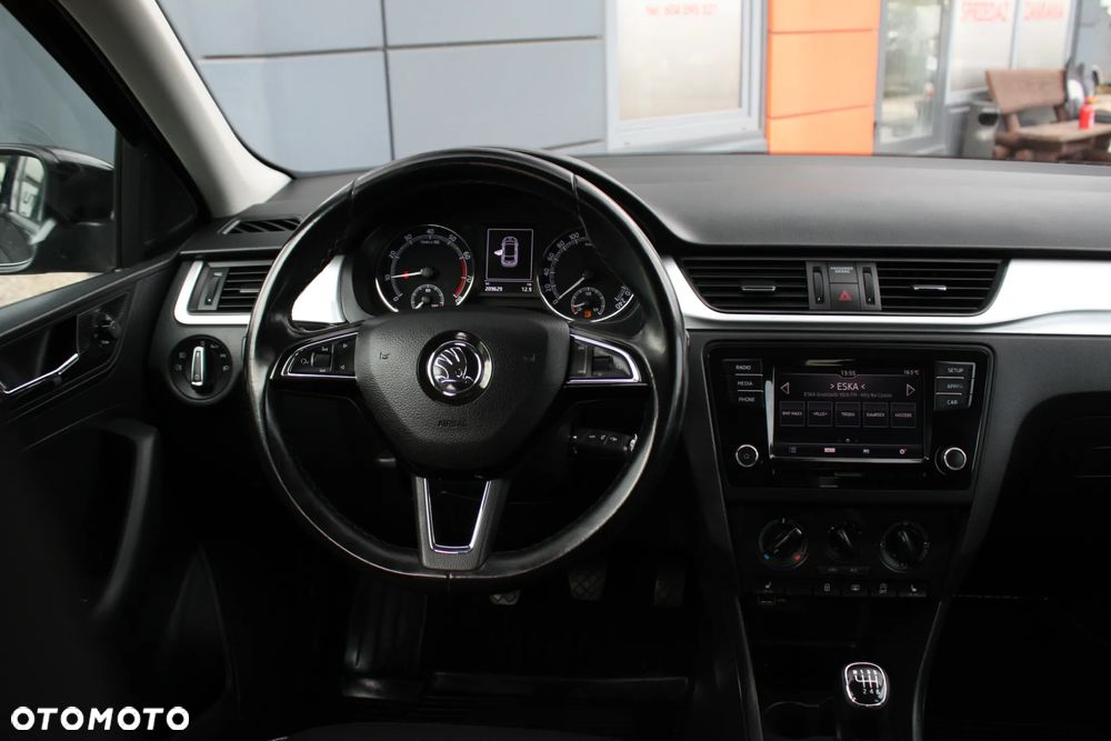 Skoda RAPID 1.0 TSI Style - 7