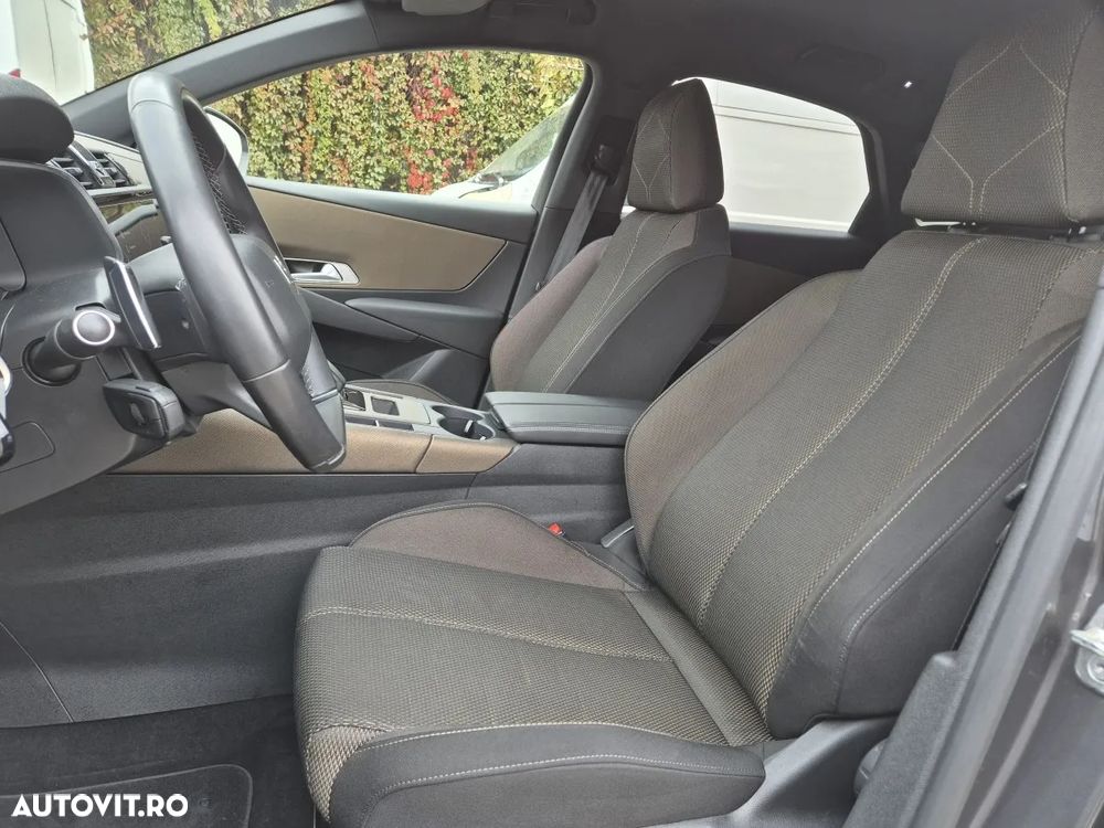 DS Automobiles DS 7 Crossback DS7 1.6 PHeV AWD 300 EAT8 OPERA - 12