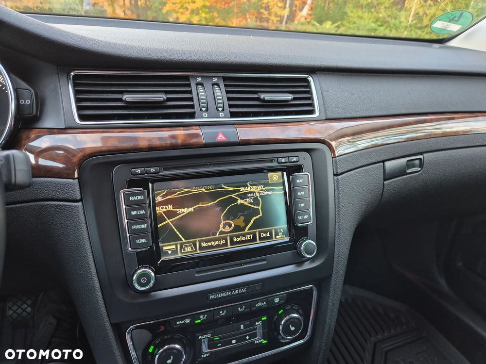 Skoda Superb Combi 2.0 TDI DSG Exclusive - 38