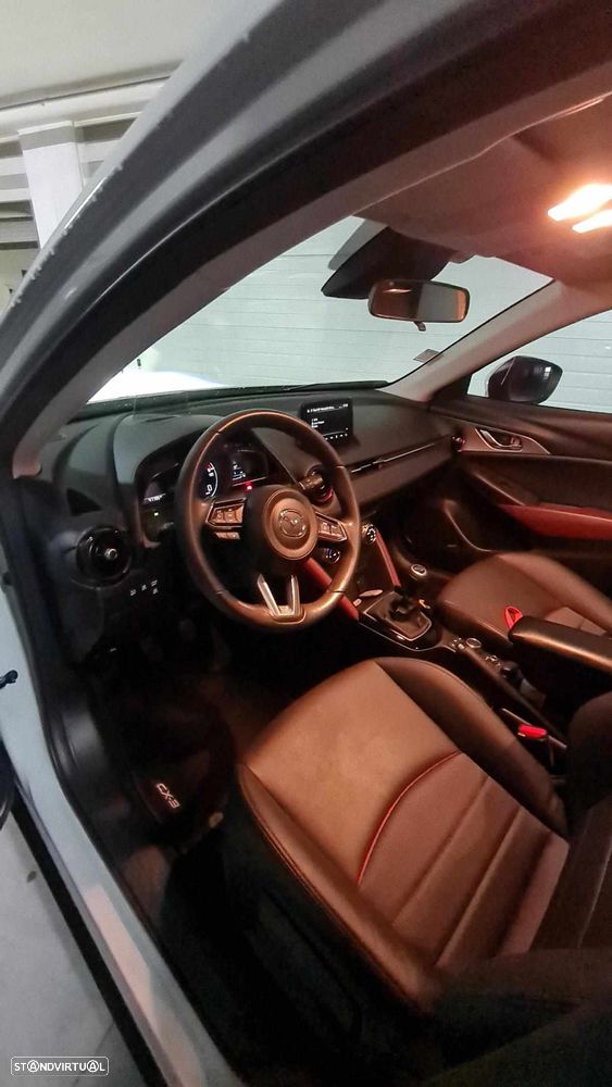 Mazda CX-3 1.5 Sky.Excellence Navi - 6
