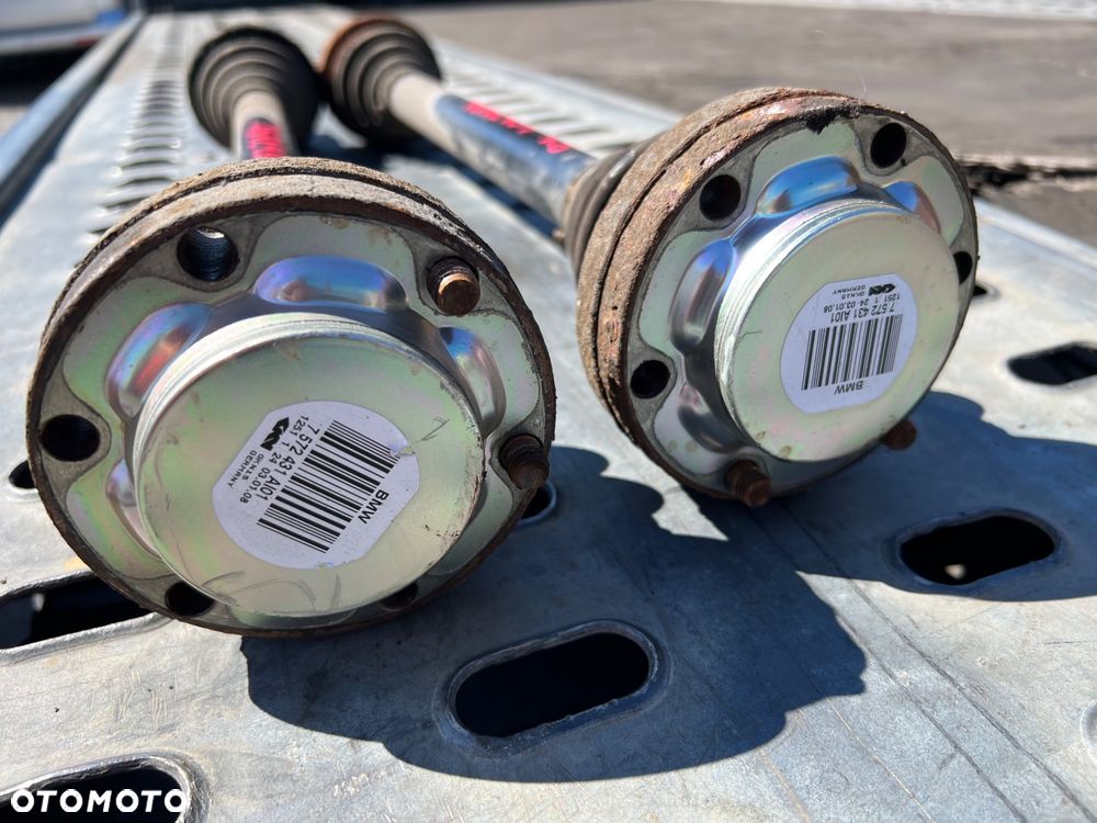 PÓŁOŚ 7572431 BMW E65 e66 750i mały przebieg bez luzów - 2