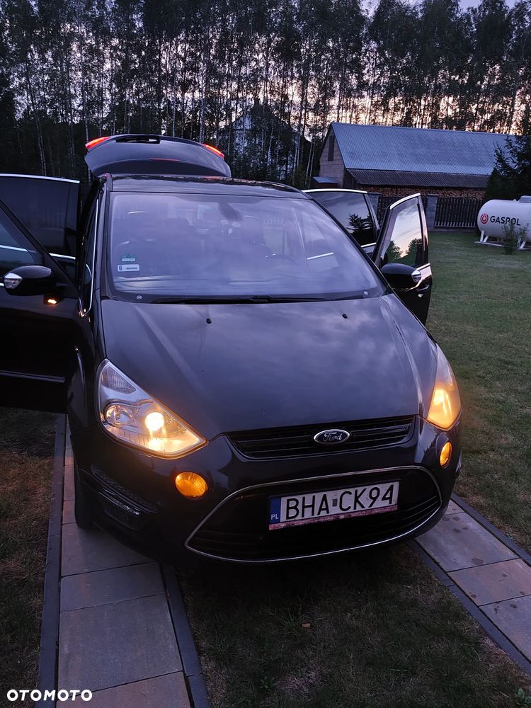 Ford S-Max - 26