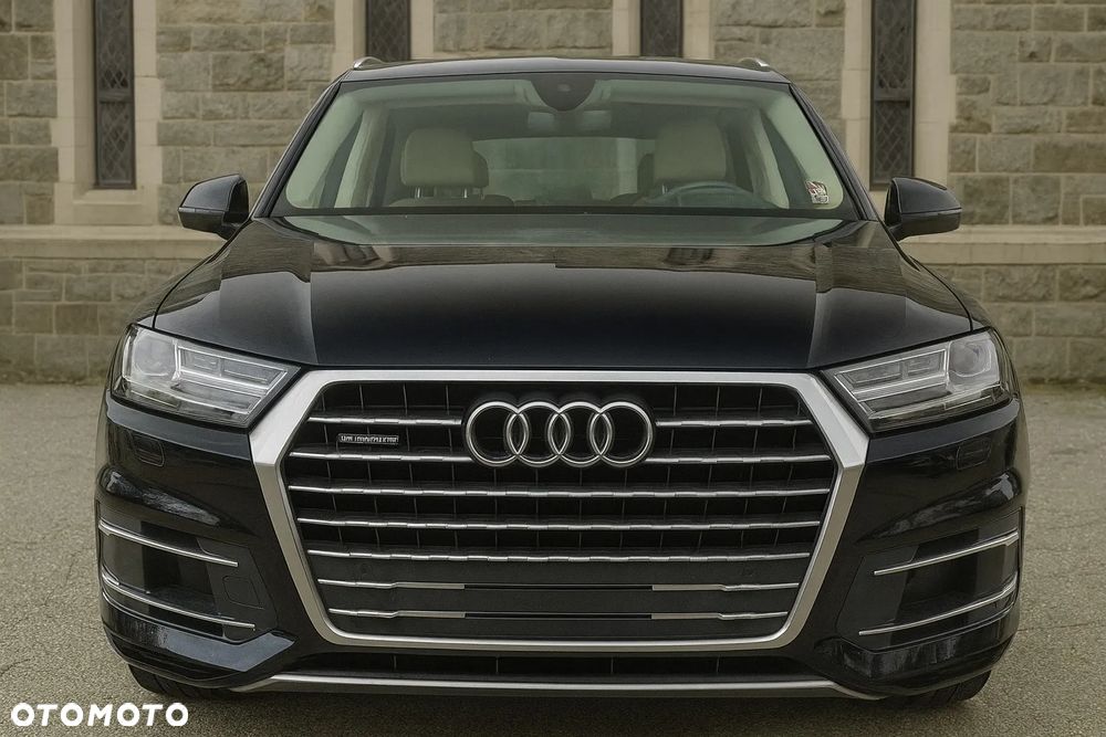 Audi Q7 - 3