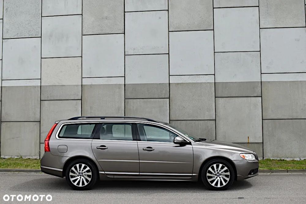 Volvo V70 - 10