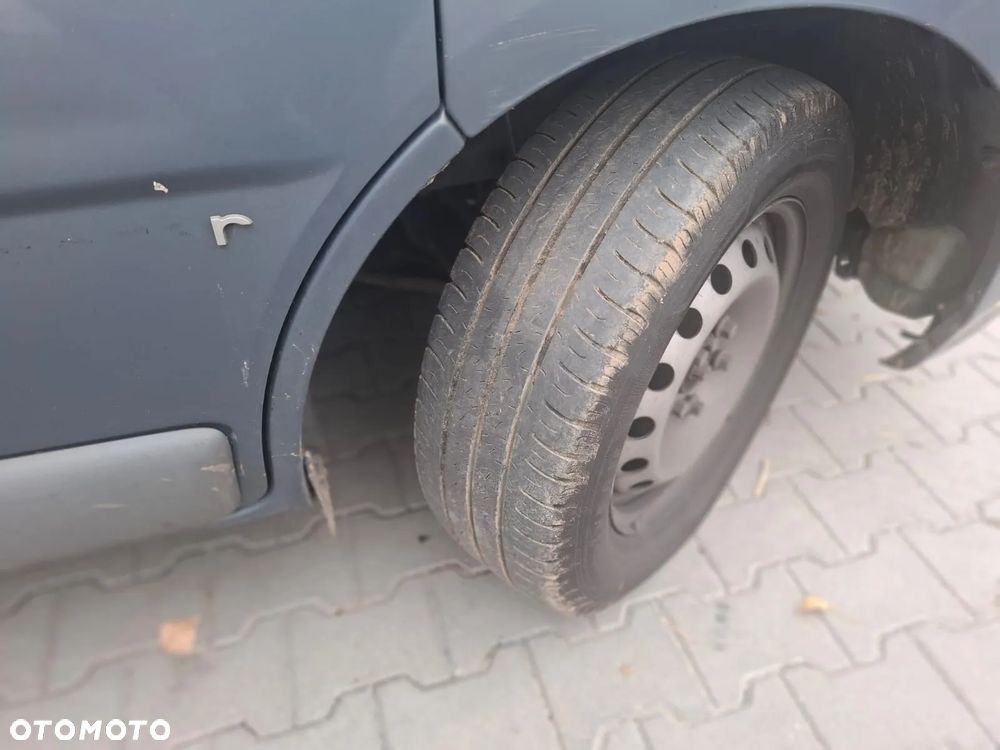 Renault Trafic Grand Passenger Black Edition - 11