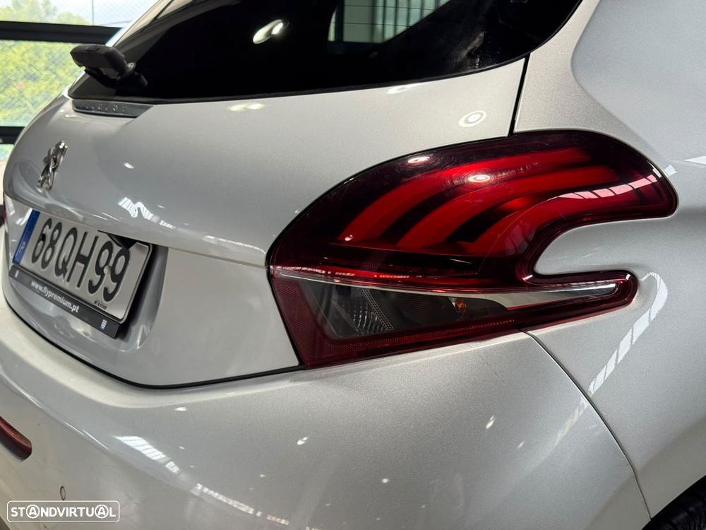 Peugeot 208 1.2 VTi Active - 8