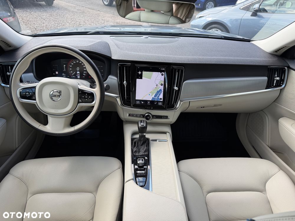Volvo S90 D4 Inscription - 16