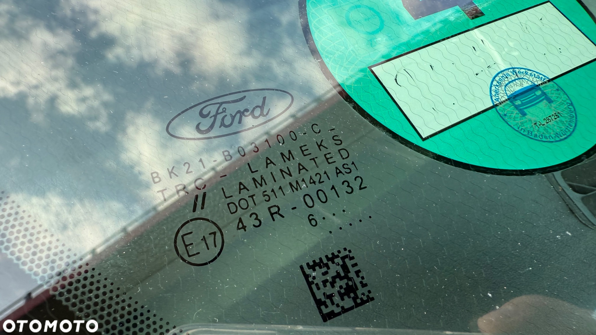 Ford CUSTOM - 21