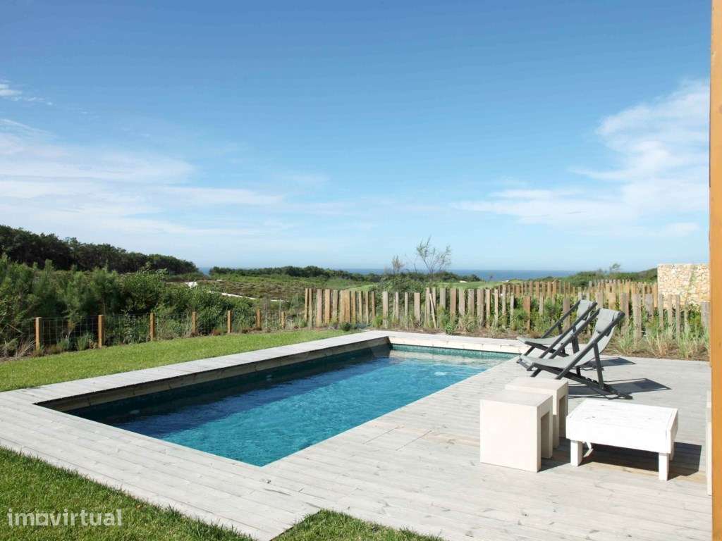 Moradia T3 com Piscina, junto à Lagoa de Óbidos - Grande imagem: 2/28