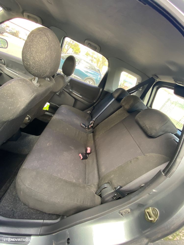 Suzuki Ignis 1.3 VVT 16V GL Be Cool - 13