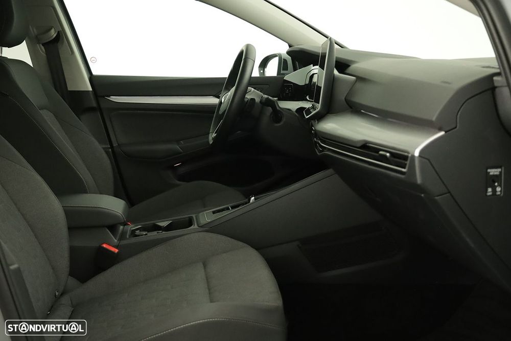 VW Golf 1.5 TSI e-Hybrid Style DSG - 21