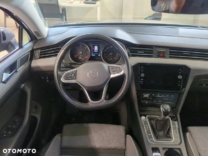 Volkswagen Passat Variant - 5