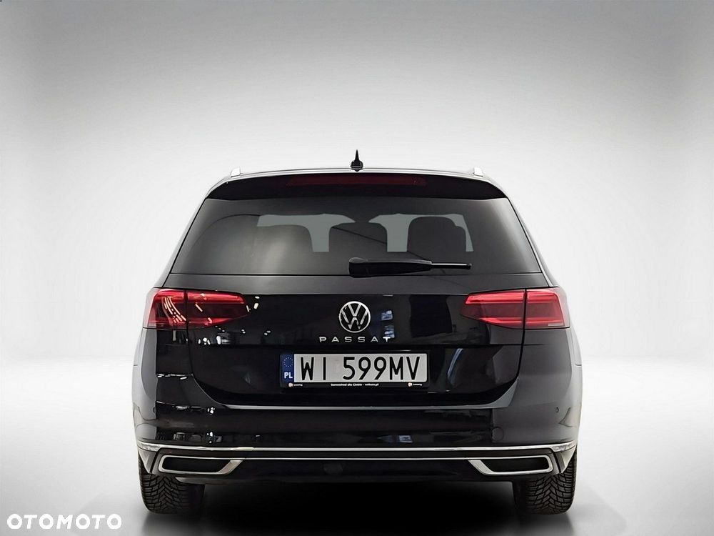 Volkswagen Passat Variant 1.5 TSI EVO Elegance DSG - 4