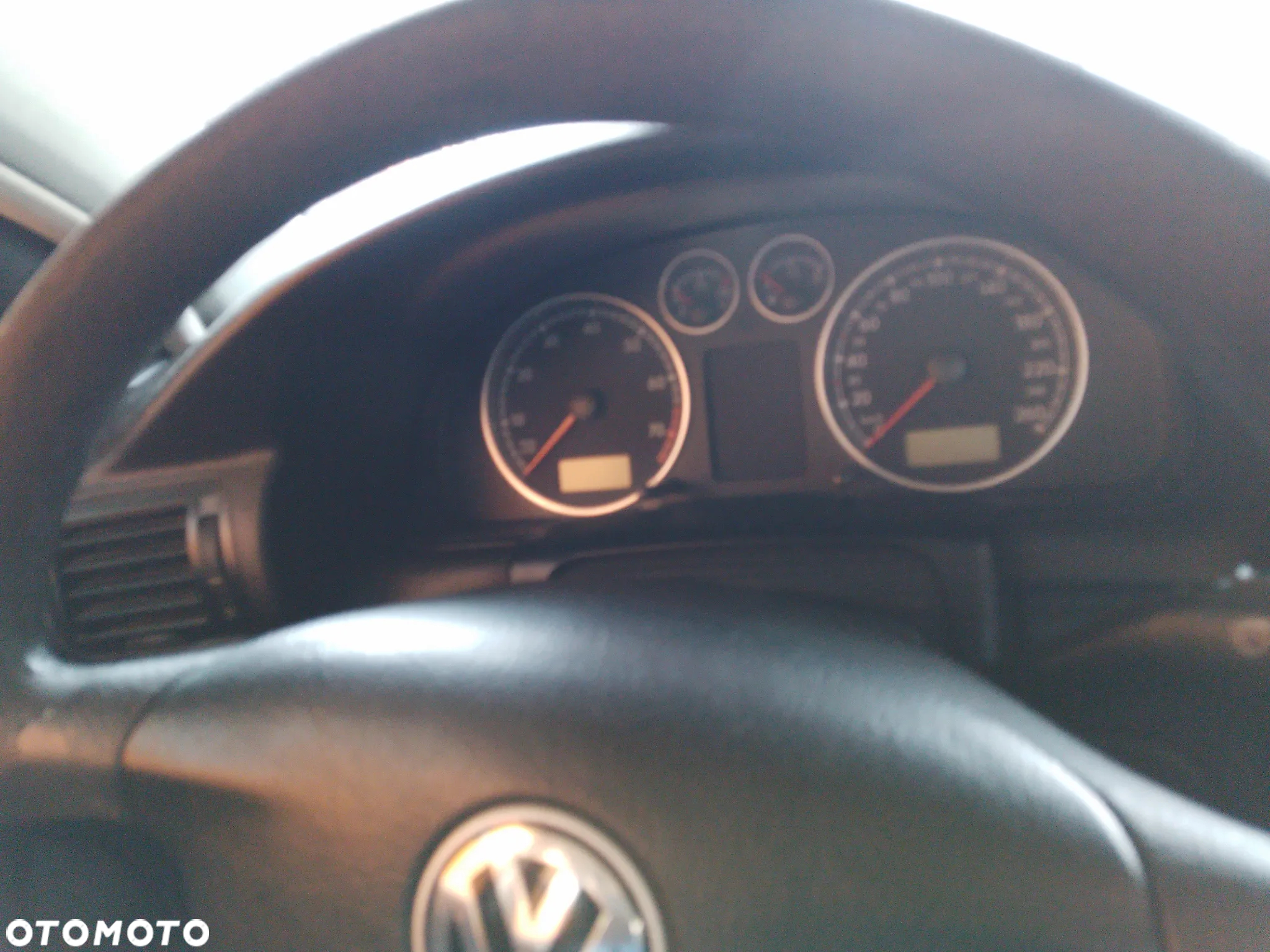 VOLKSWAGEN PASSAT B5 KOMBI 1.8T LIFT 00 - 05 AWT  ZDERZAK PRZÓD  LB5N - 22