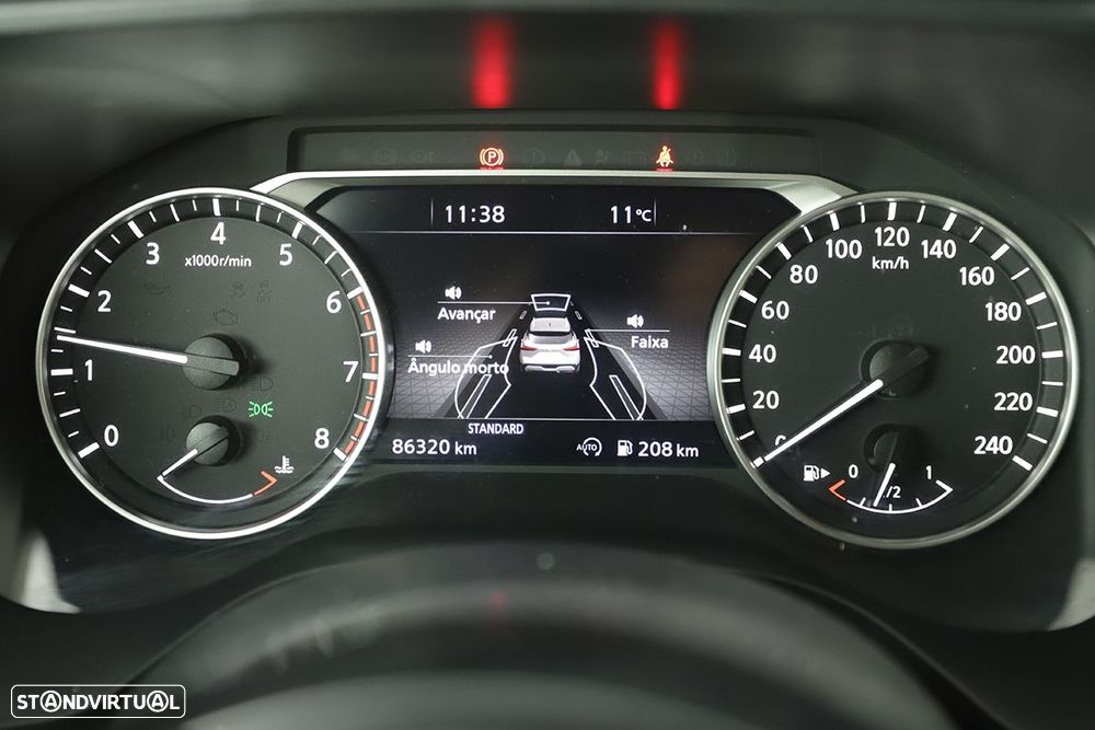 Nissan Qashqai 1.3 DIG-T N-Connecta - 14