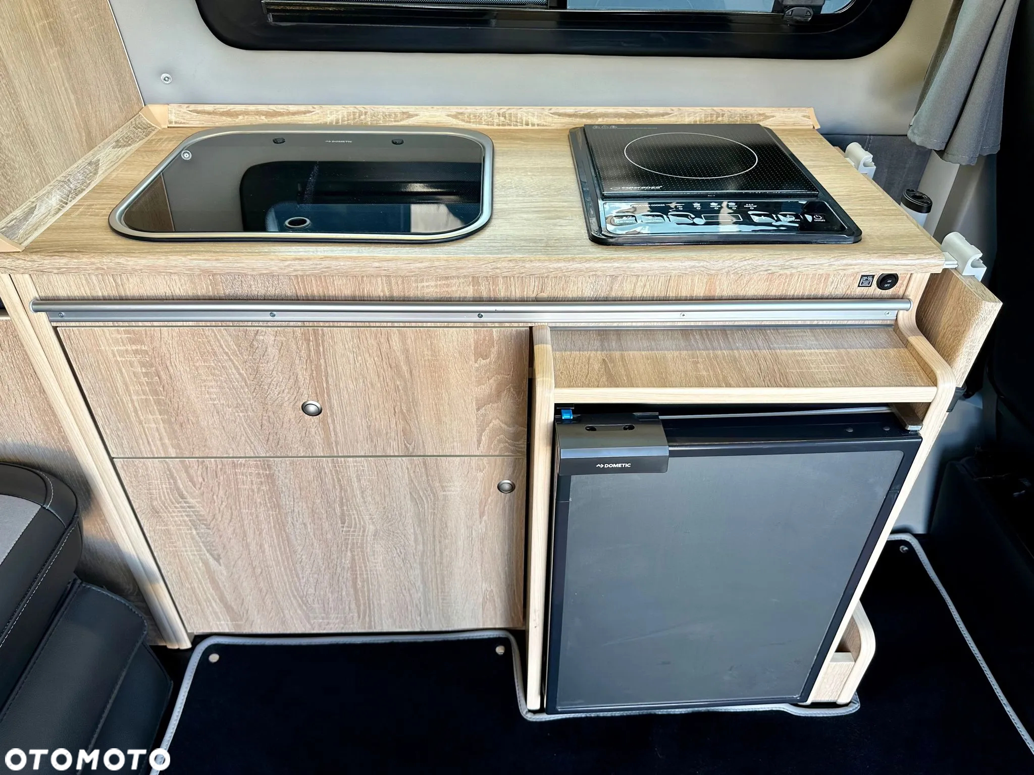 Volkswagen Transporter T6 BiTDI L2H2 4Motion - 12