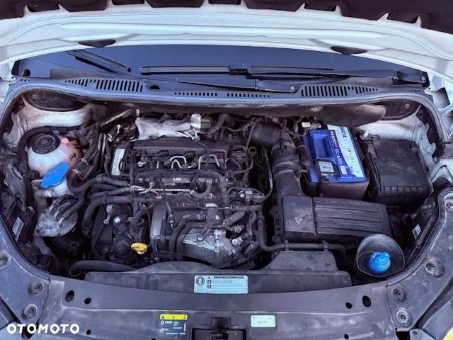 Volkswagen Caddy 2.0 TDI Trendline DSG - 13