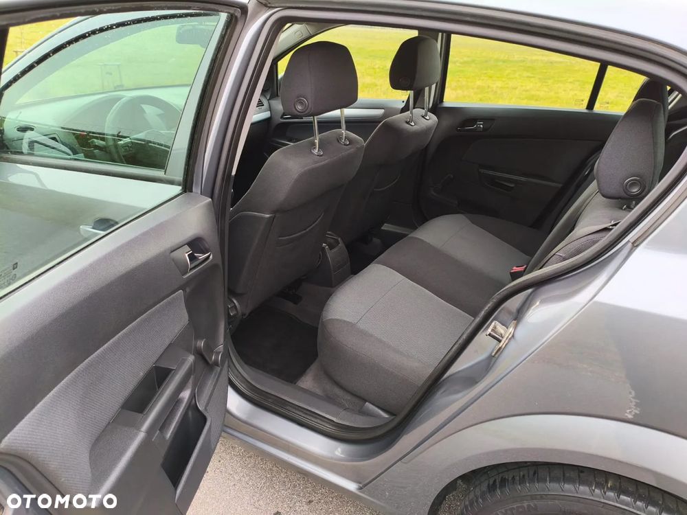 Opel Astra 1.6 Edition - 15