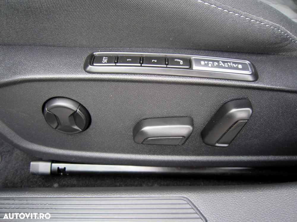 Volkswagen Golf 2.0 TDI 150CP DSG Style - 11