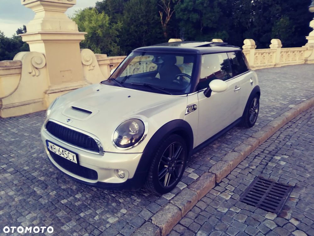MINI Cooper S 50 Camden - 2