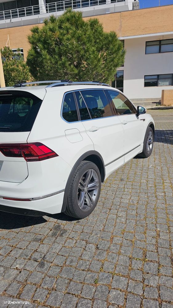 VW Tiguan 2.0 TDI R-Line DSG - 4