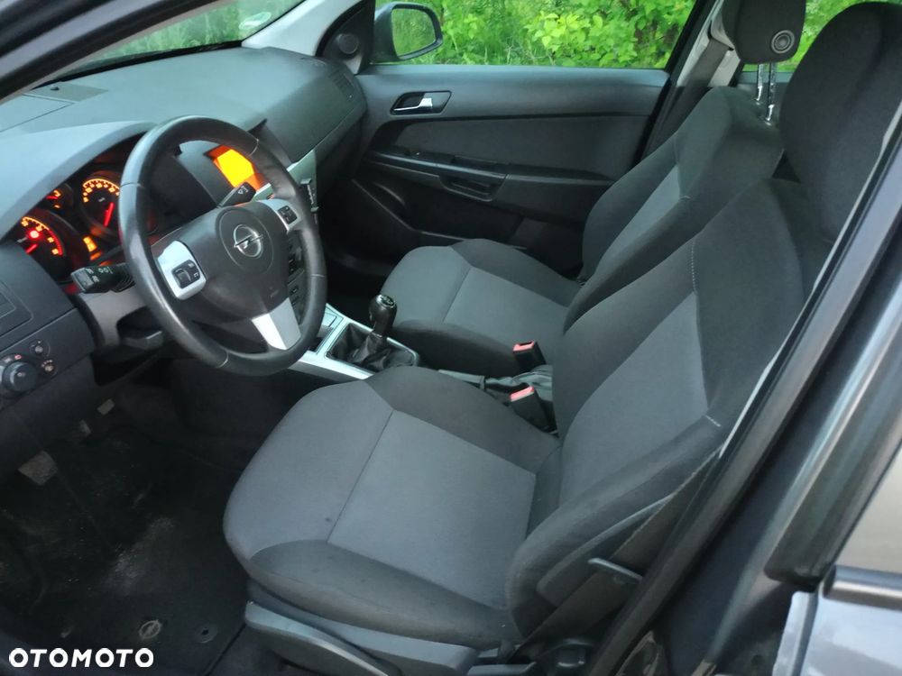 Opel Astra 1.6 Edition - 9